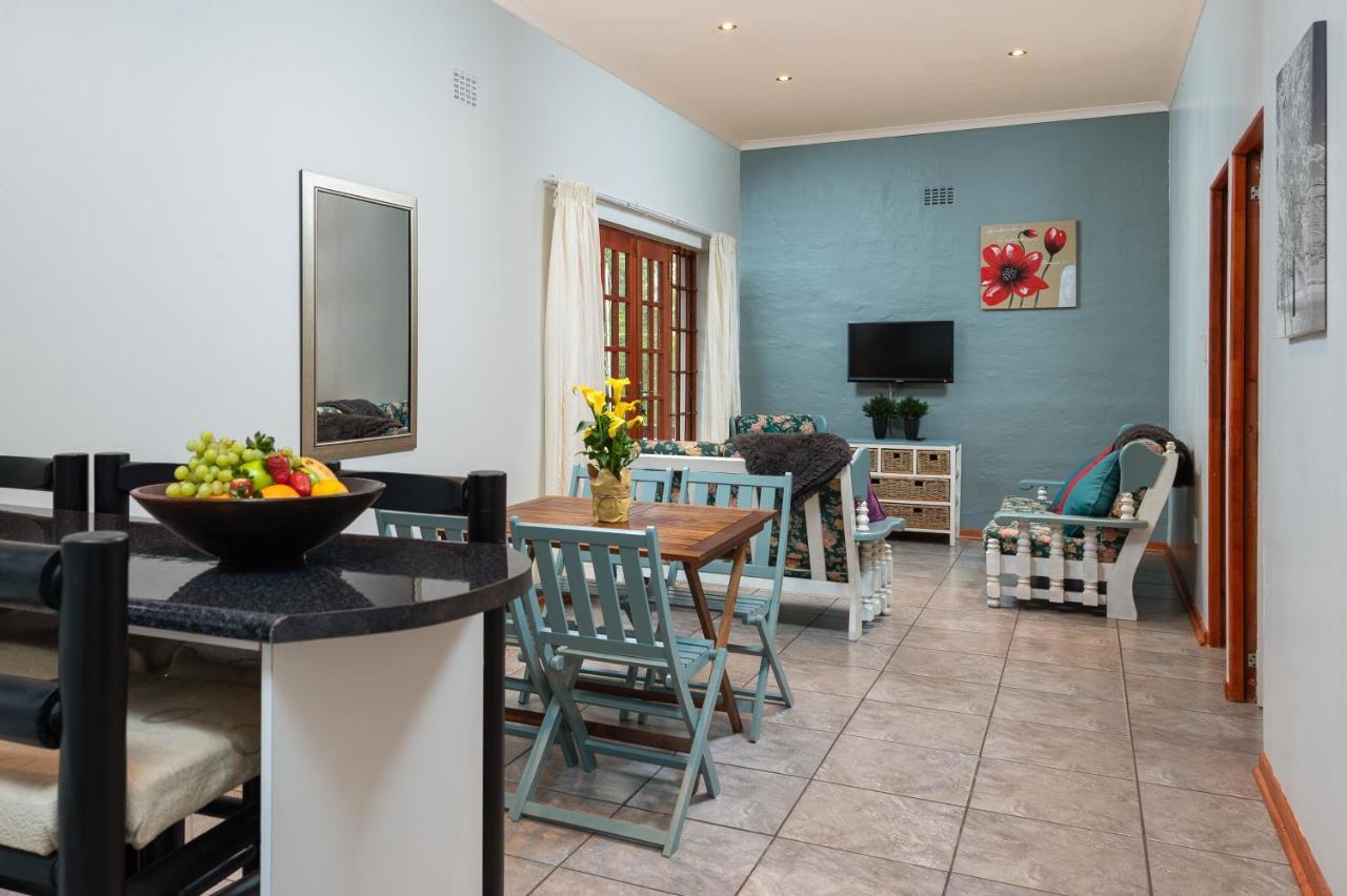 Zesty Guesthouse Порт Едуард Екстериор снимка