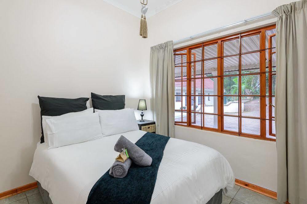 Zesty Guesthouse Порт Едуард Екстериор снимка
